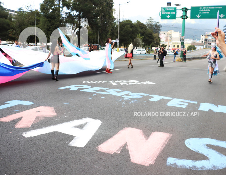 MARCHA POR LOS DERECHOS TRANSGENERO