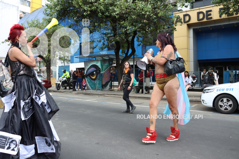 MARCHA POR LOS DERECHOS TRANSGENERO