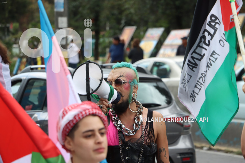 MARCHA POR LOS DERECHOS TRANSGENERO