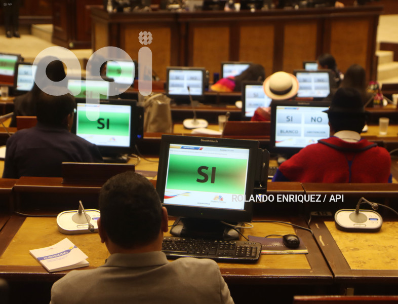 ELECCION COMISIONES PERMANENTES ASAMBLEA