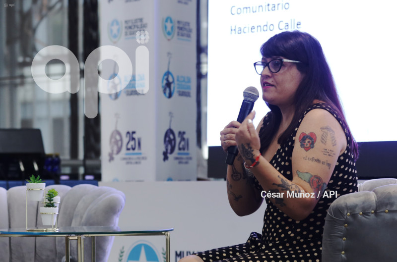 GYE-CONFERENCIAS VIOLENCIA CONTRA MUJER