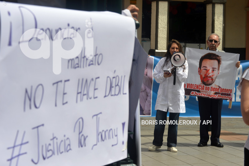 CUENCA-PLANTON-JUSTICIA POR JHONNY