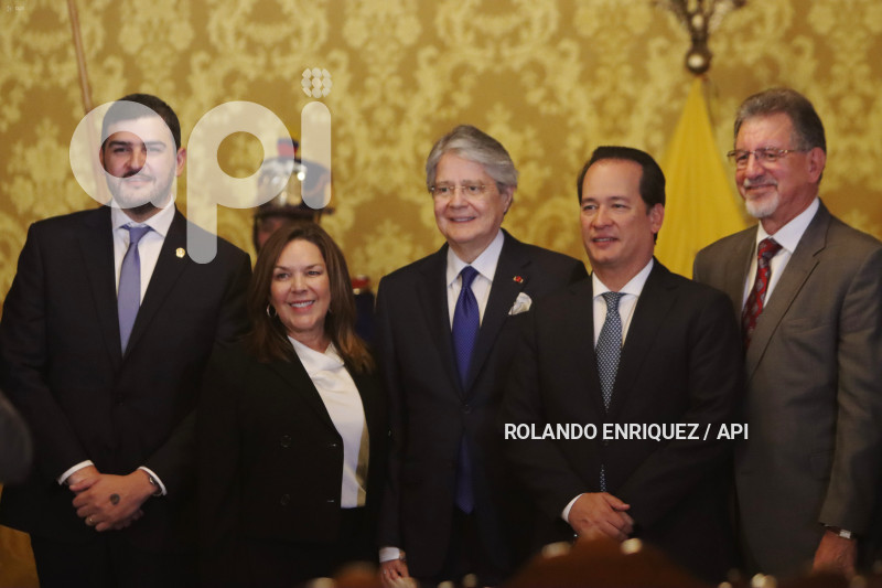 FIRMA VIADUCTO SUR GUAYAQUIL
