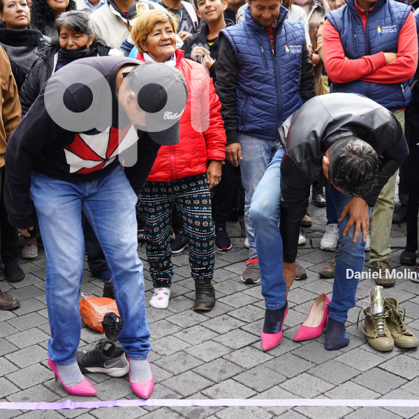 CARRERA DE TACONES