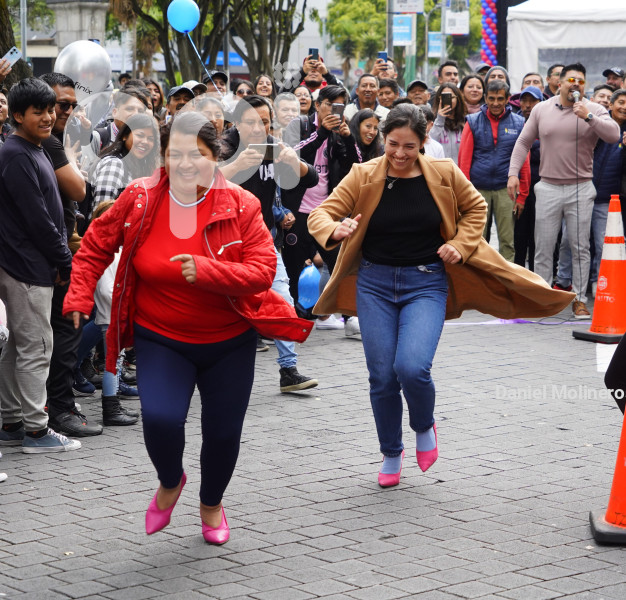 CARRERA DE TACONES