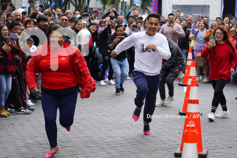 CARRERA DE TACONES