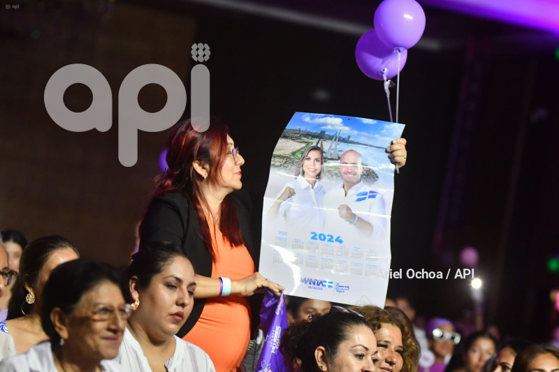 MANTA-CUMBRE-NO-VIOLENCIA-MUJER