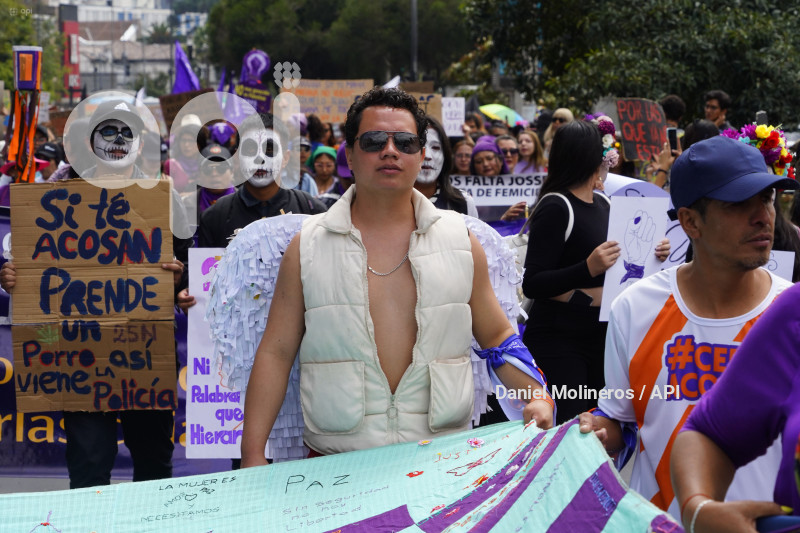 MARCHA NO VIOLENCIA A LA MUJER