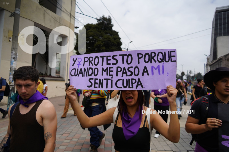 MARCHA NO VIOLENCIA A LA MUJER