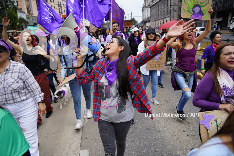 MARCHA NO VIOLENCIA A LA MUJER