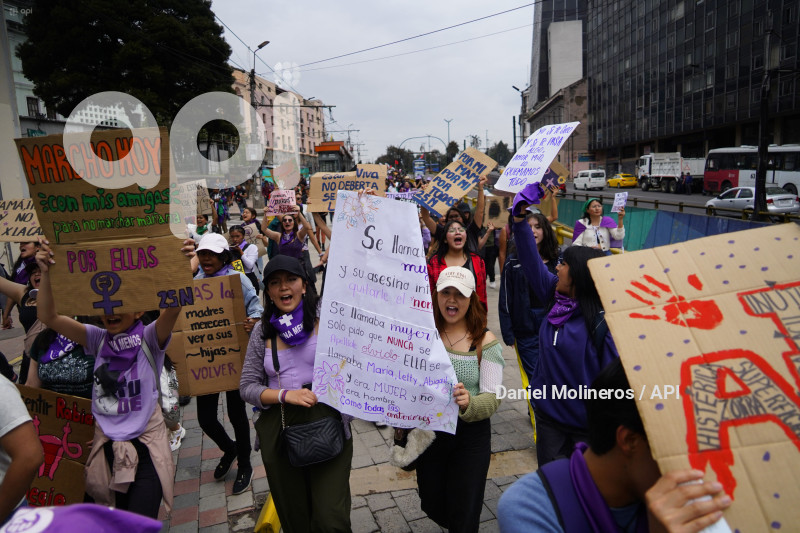 MARCHA NO VIOLENCIA A LA MUJER