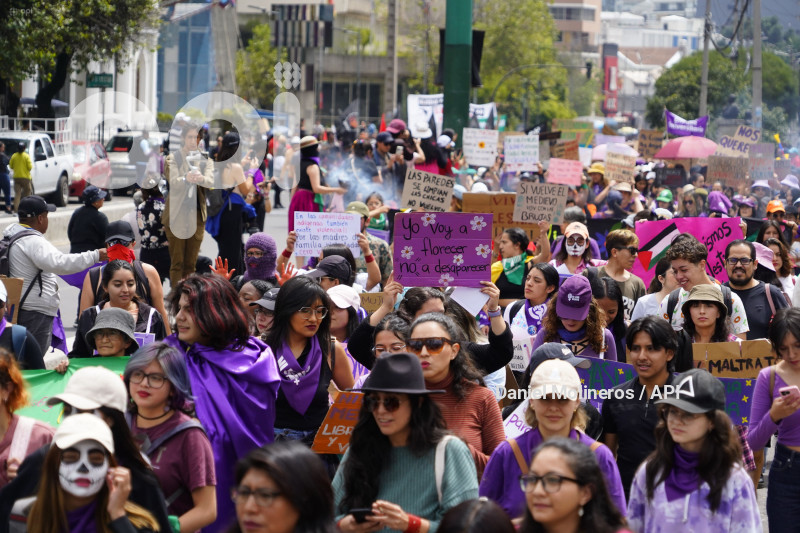 MARCHA NO VIOLENCIA A LA MUJER