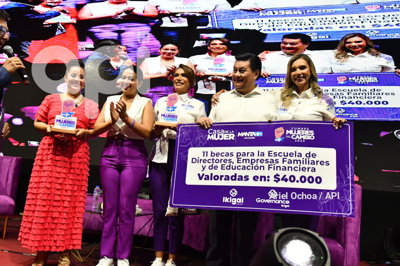 MANTA-CUMBRE-NO-VIOLENCIA-MUJER