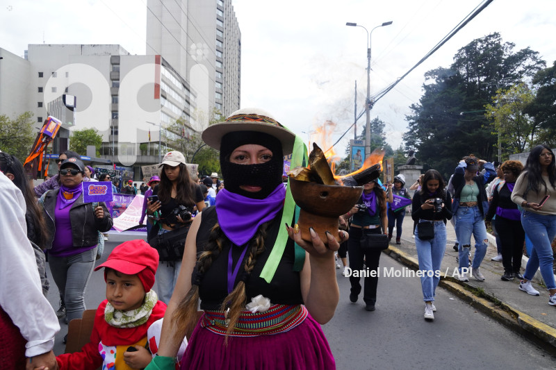 MARCHA NO VIOLENCIA A LA MUJER