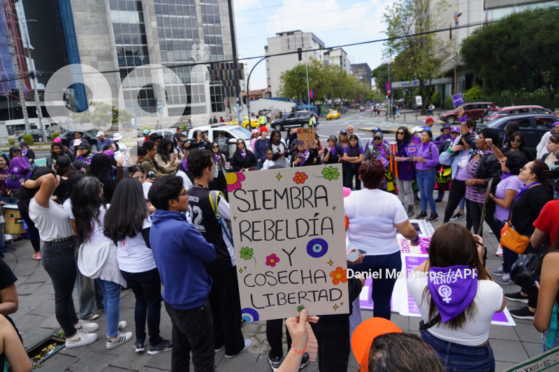 MARCHA NO VIOLENCIA A LA MUJER