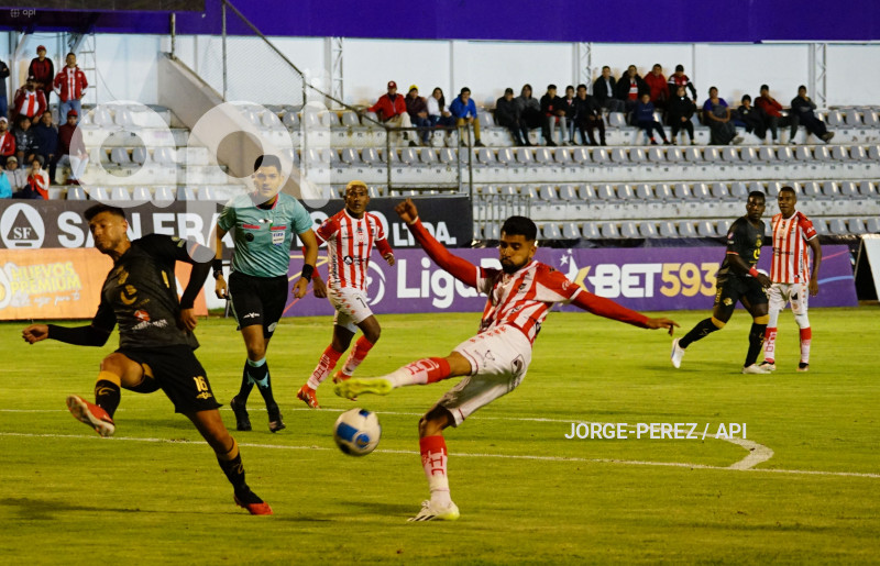 FBL-LIGA-PRO-BET593-TECNICO-LIBERTAD-