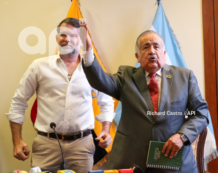 GYE-GOBERNADOR DEL GUAYAS