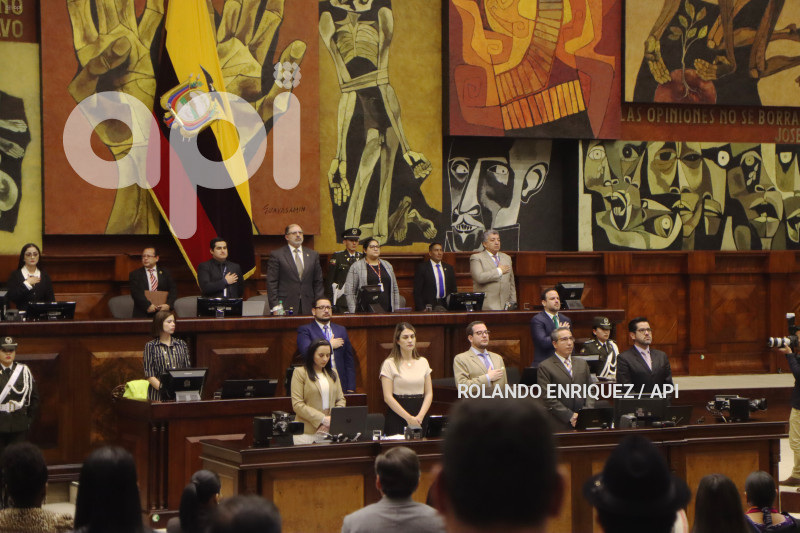 POSESION-CONTRALOR-MAURICIO-TORRES