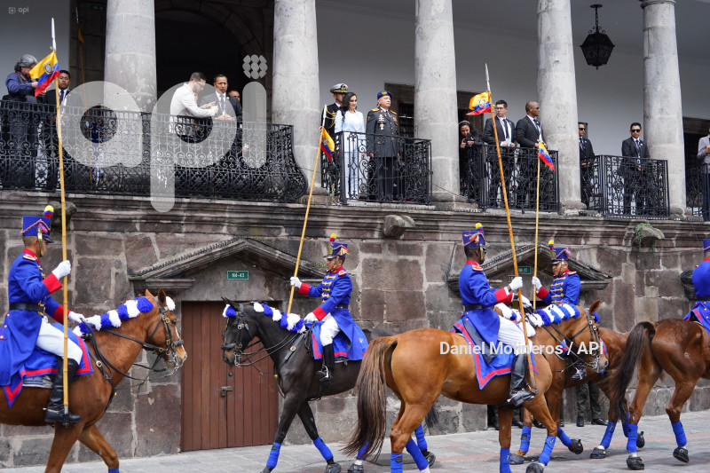 CAMBION DE GUARDIA VERONICA ABAD