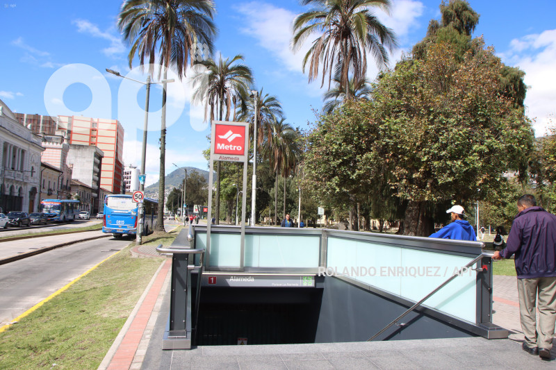 PRUEBAS-METRO-QUITO
