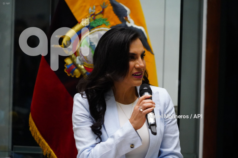 VERONICA ABAD VICEPRESIDENTA RP
