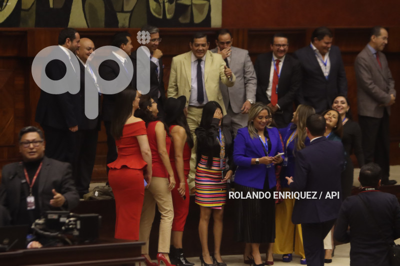 POSESION-CONTRALOR-MAURICIO-TORRES