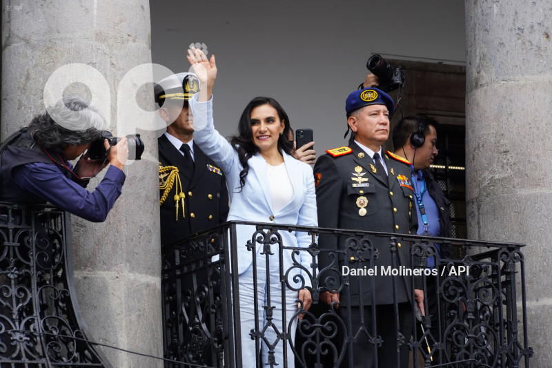 CAMBION DE GUARDIA VERONICA ABAD