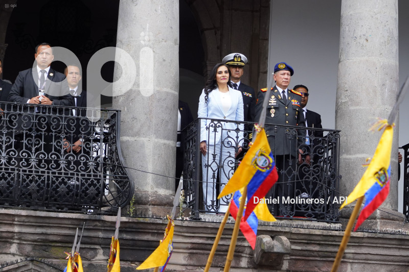 CAMBION DE GUARDIA VERONICA ABAD