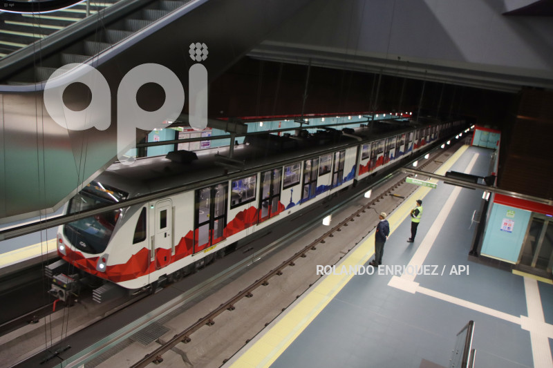 PRUEBAS-METRO-QUITO