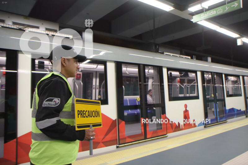 PRUEBAS-METRO-QUITO