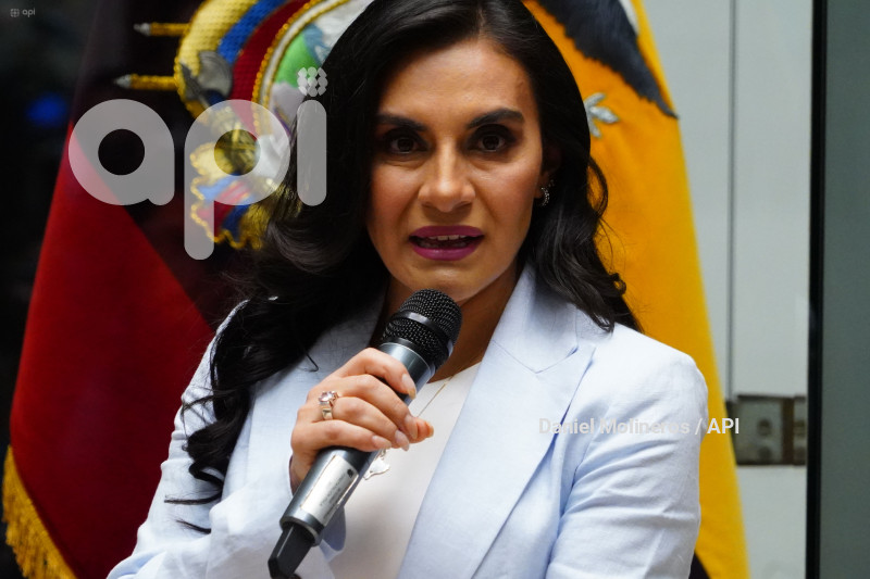VERONICA ABAD VICEPRESIDENTA RP