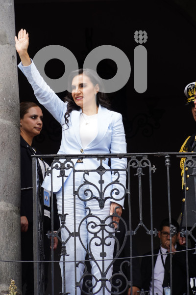 CAMBION DE GUARDIA VERONICA ABAD