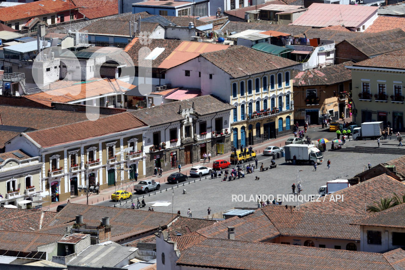 POSTALES DE QUITO - ARCHIVO 