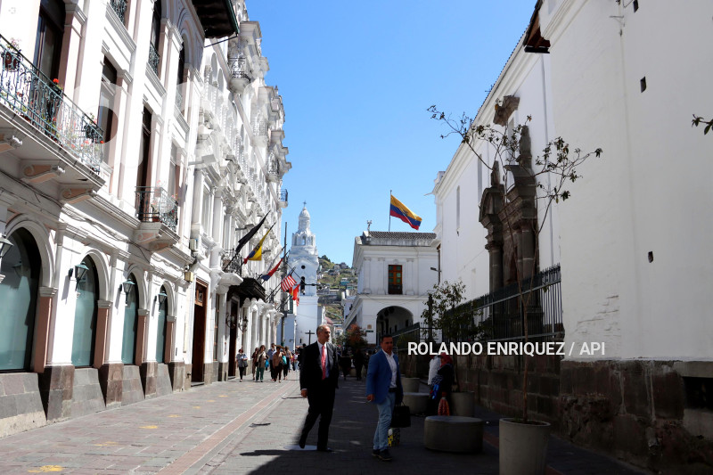 POSTALES DE QUITO - ARCHIVO 