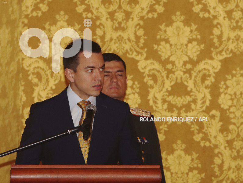 NOBOA-POSESION-ALTO-MANDO-MILITAR