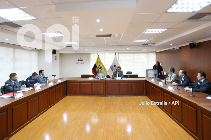 REUNIÓN ELIMINACIÓN DE LA TABLA DE CONSUMO DE DROGAS