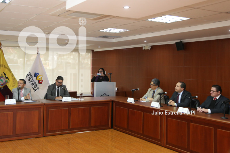 REUNIÓN ELIMINACIÓN DE LA TABLA DE CONSUMO DE DROGAS