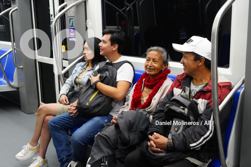 PRIMER-DIA-OPERACION-METRO-QUITO
