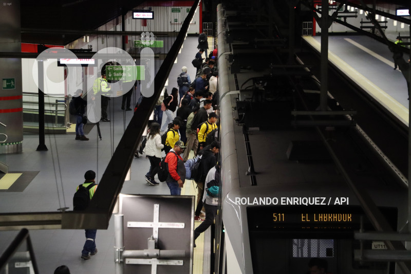 PRIMER-DIA-OPERACION-METRO-QUITO