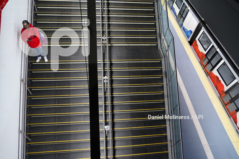 PRIMER-DIA-OPERACION-METRO-QUITO