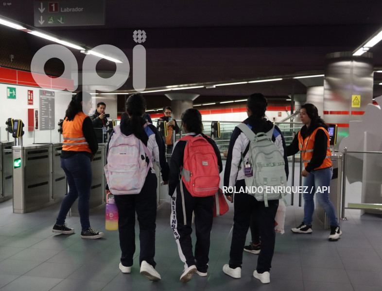 PRIMER-DIA-OPERACION-METRO-QUITO