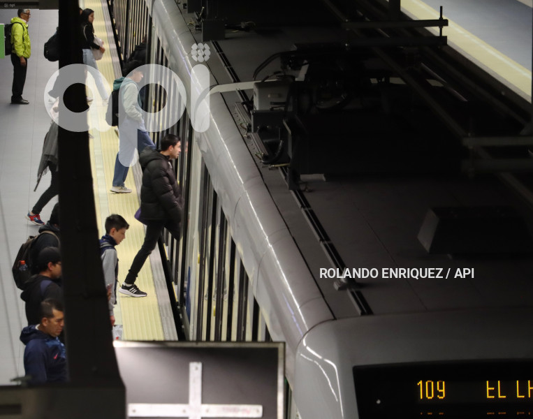 PRIMER-DIA-OPERACION-METRO-QUITO