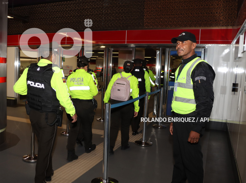 PRIMER-DIA-OPERACION-METRO-QUITO