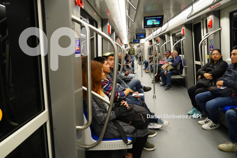 PRIMER-DIA-OPERACION-METRO-QUITO