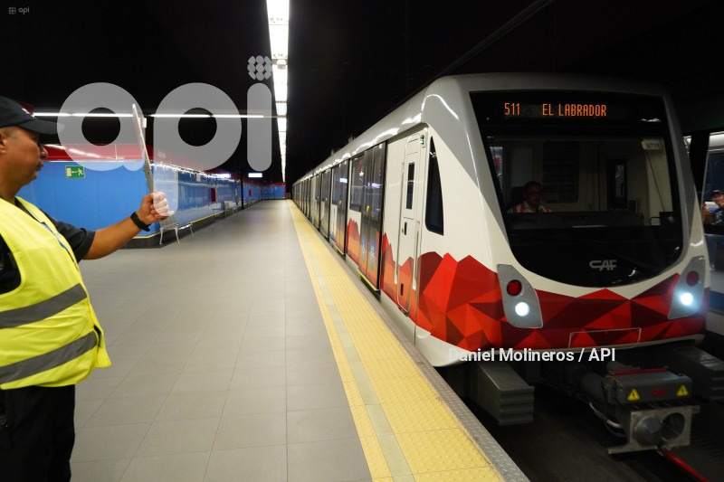 PRIMER-DIA-OPERACION-METRO-QUITO