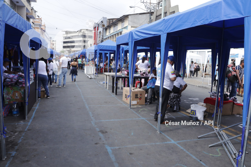 GYE-COMERCIANTES BAHIA