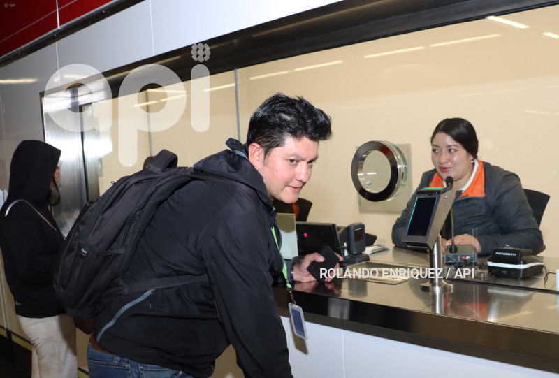 PRIMER-DIA-OPERACION-METRO-QUITO