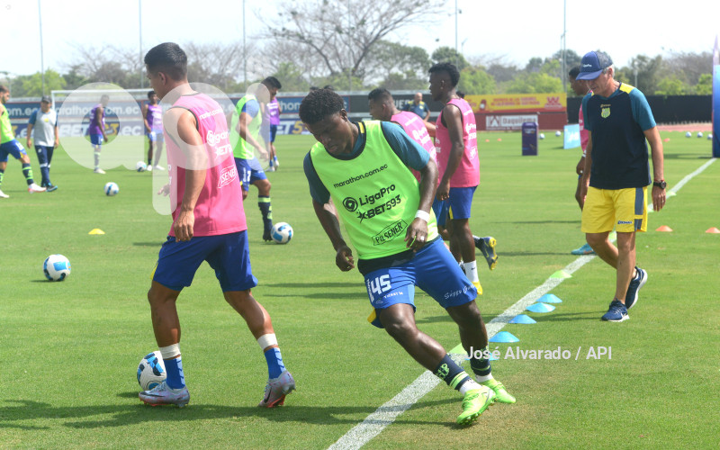FBL-LIGAPROBET593-GUAYAQUILCITY-GUALACEO
