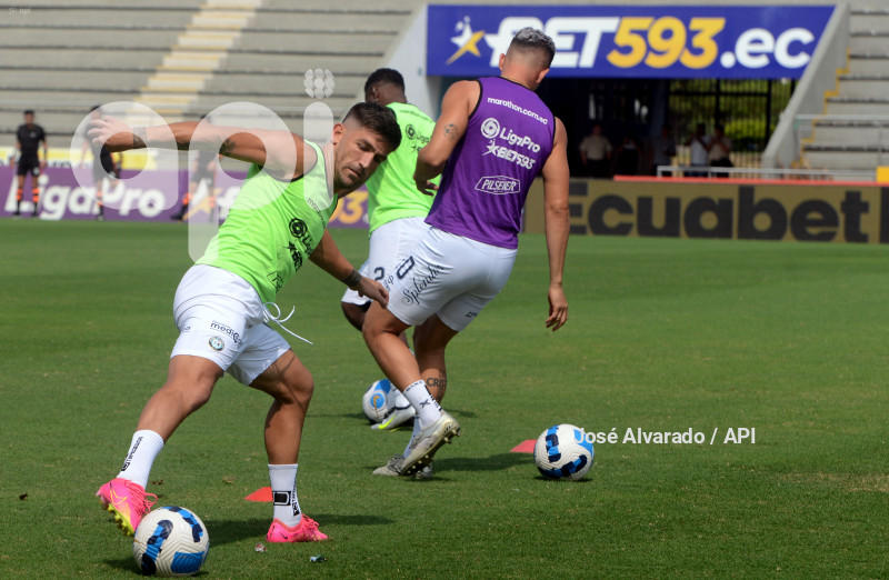 FBL-LIGAPROBET593-GUAYAQUILCITY-GUALACEO