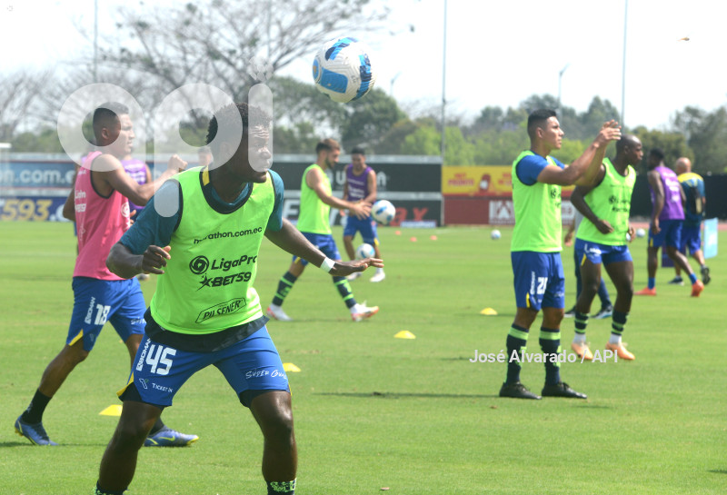 FBL-LIGAPROBET593-GUAYAQUILCITY-GUALACEO